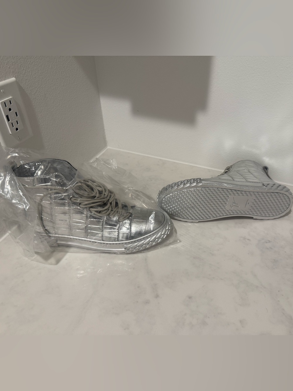 Giuseppe Zanotti Men's Silver Quilted Low-Top Sneakers